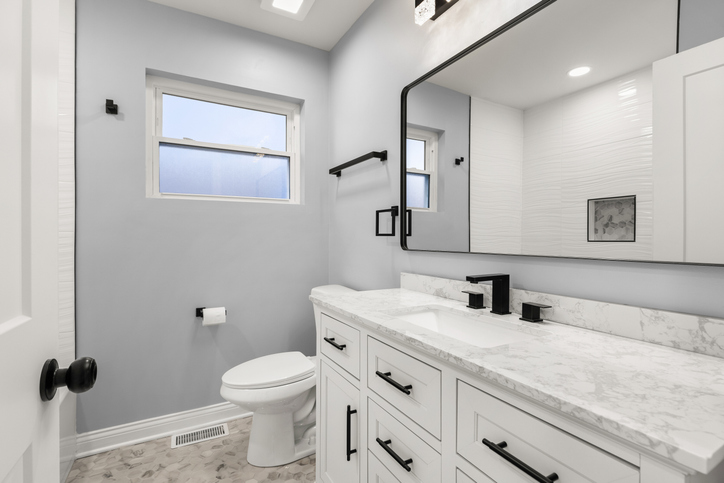 How to Plan a Full Hall Bathroom Remodel for a Busy Family Home